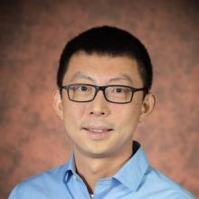 Photo of Xin "Henry" Zhang